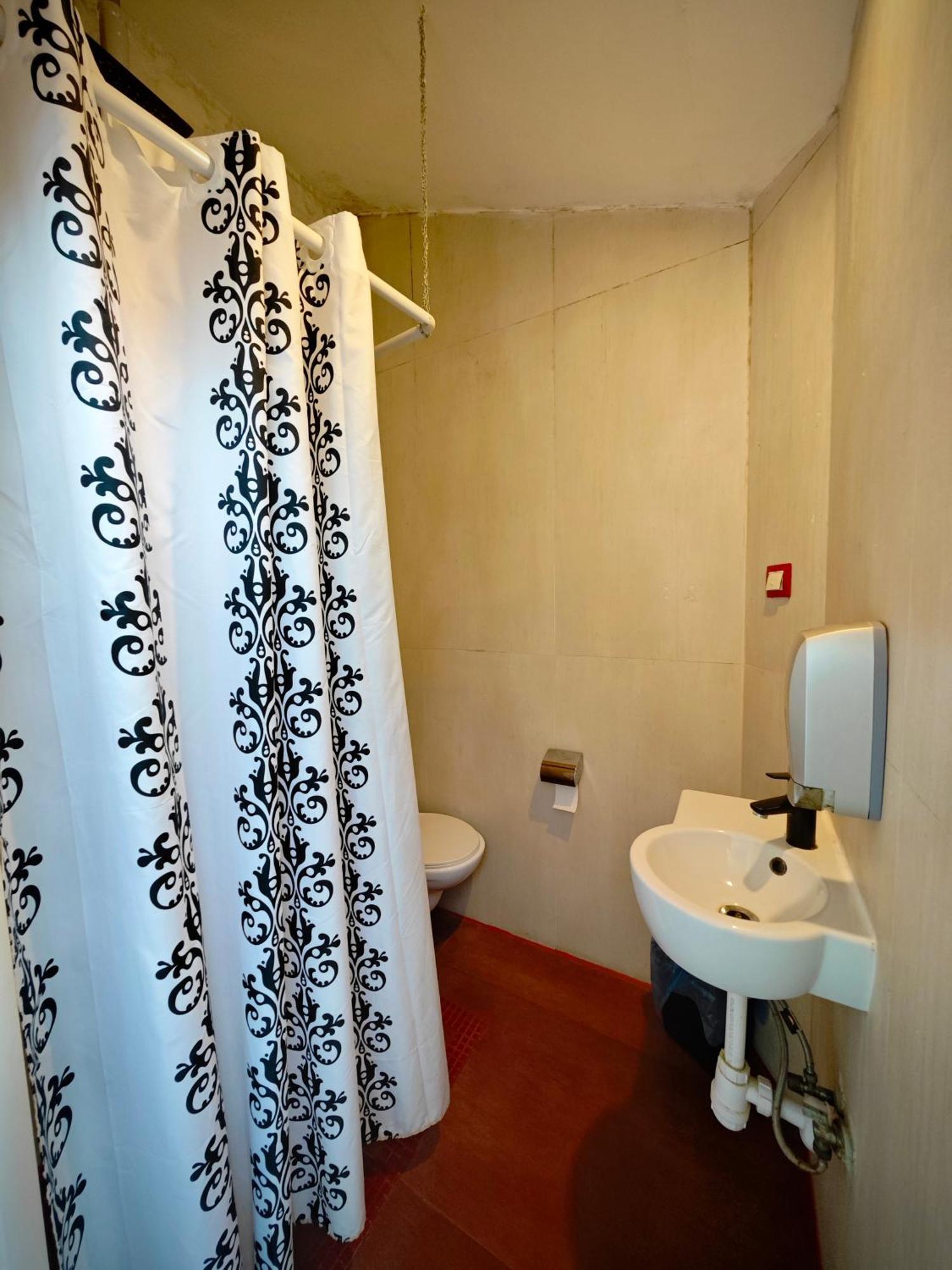 Apartamenty Hoza Attic Studio Варшава Номер фото
