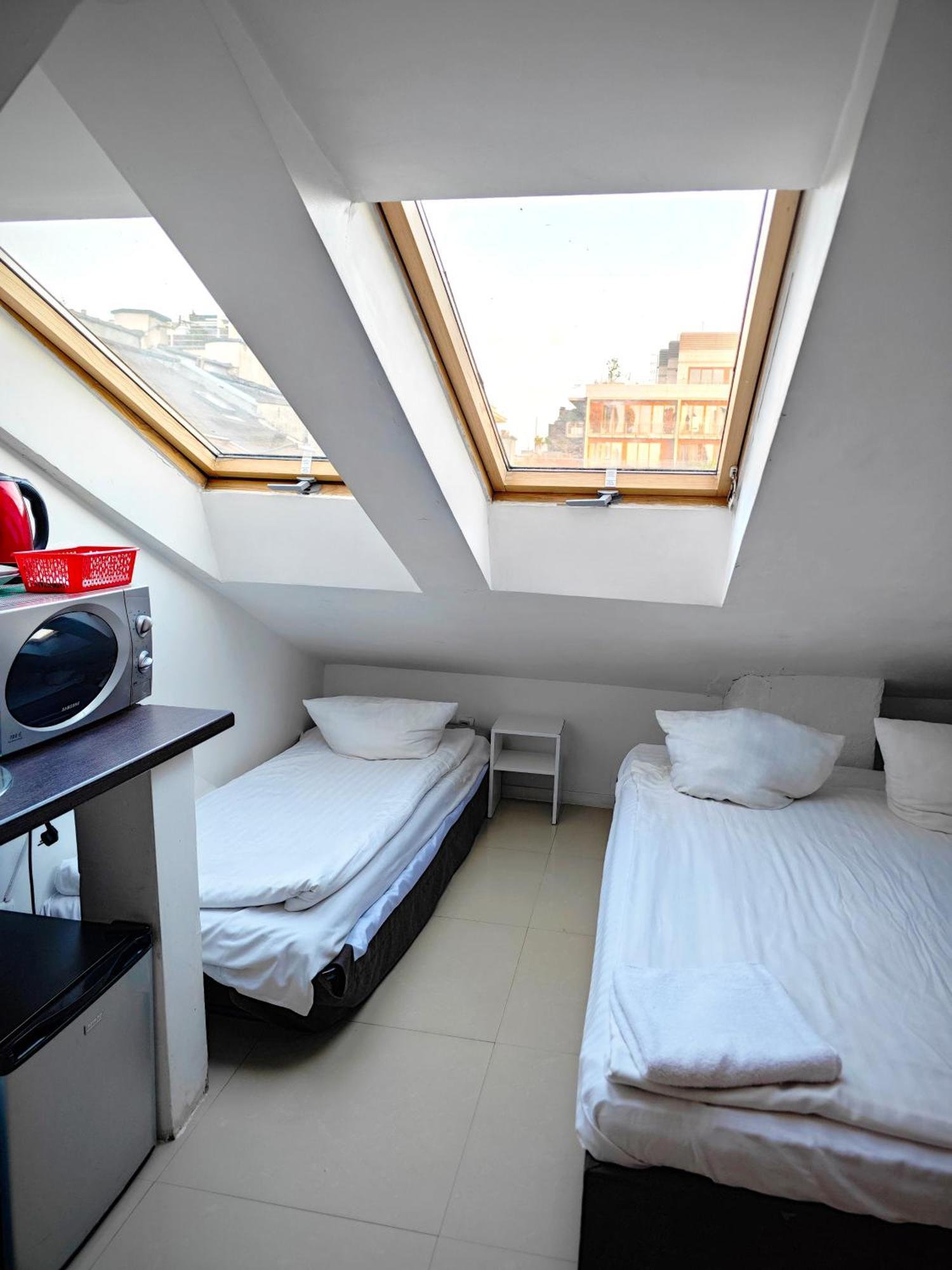 Apartamenty Hoza Attic Studio Варшава Номер фото
