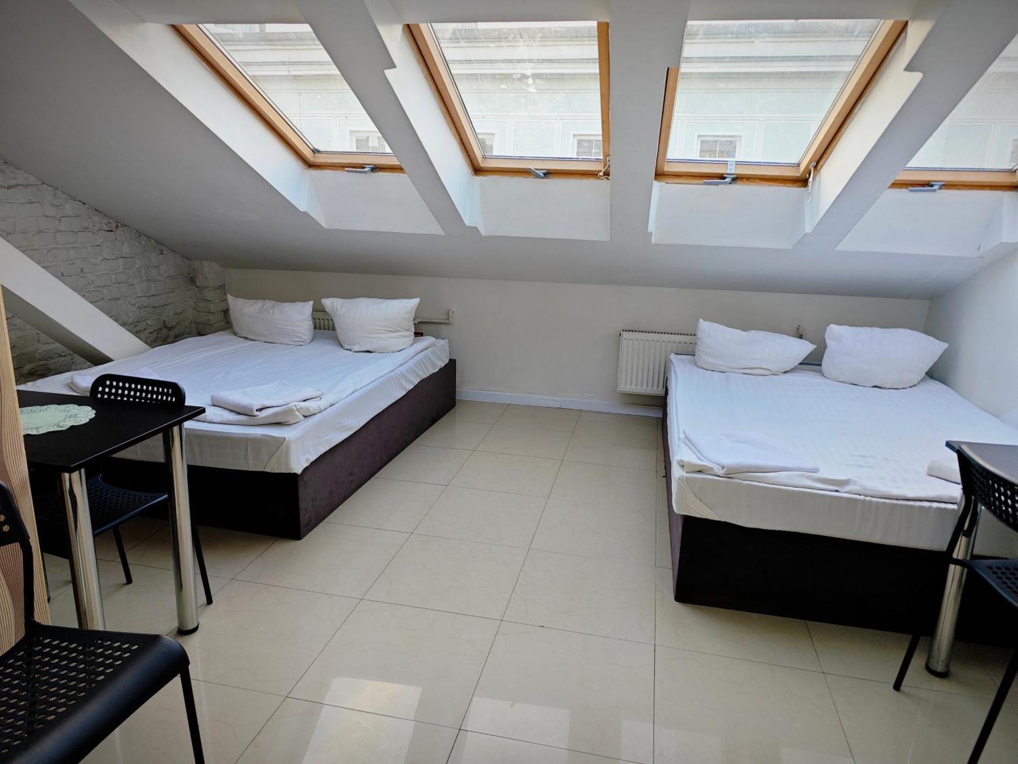 Apartamenty Hoza Attic Studio Варшава Номер фото
