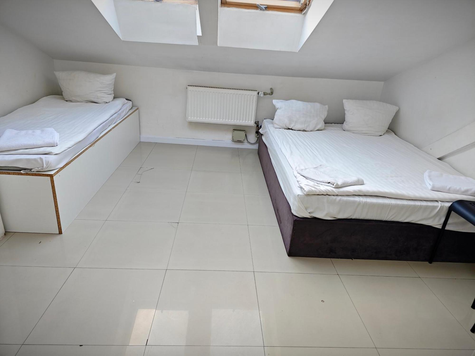 Apartamenty Hoza Attic Studio Варшава Номер фото