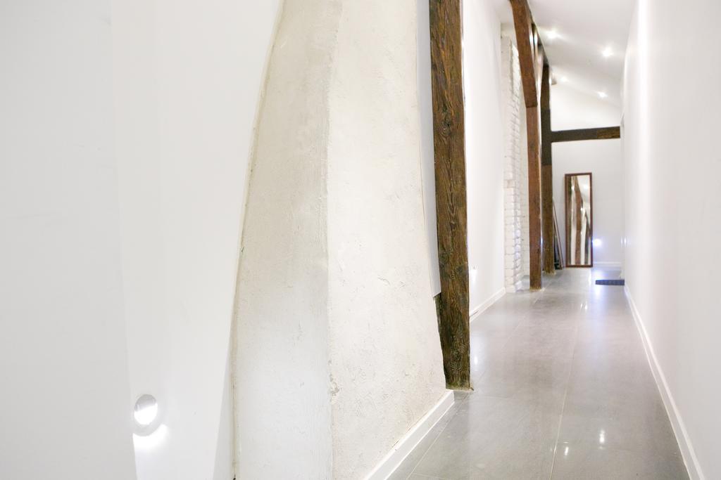 Apartamenty Hoza Attic Studio Варшава Номер фото