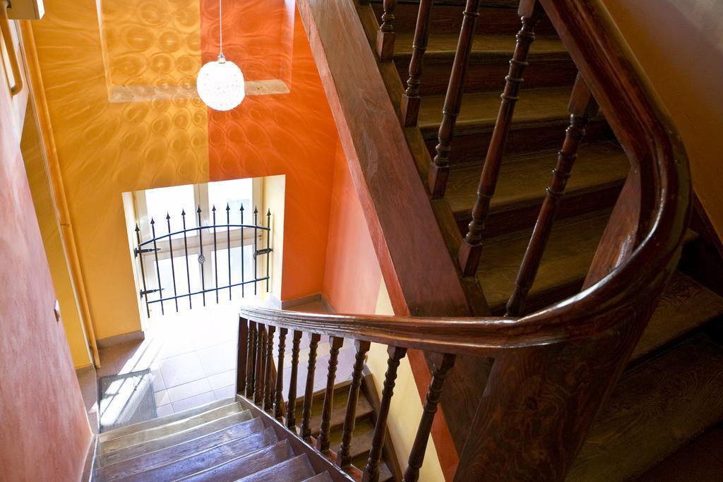 Apartamenty Hoza Attic Studio Варшава Екстер'єр фото